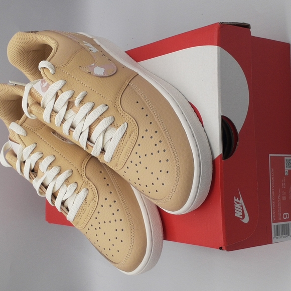 NIKE COURT VISION LOW WOMENS SHOES SNEAKERS SIZE 8 - Picture 10 of 11